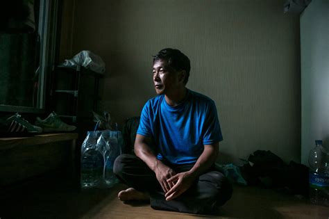 North Korean Defector, ‘Treated Like Dirt’ in South, Fights to Return ...