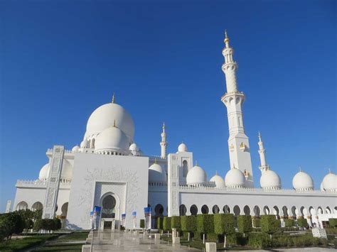 Religion in Dubai - 6 Prevalent Dubai Religions & Places to Worship