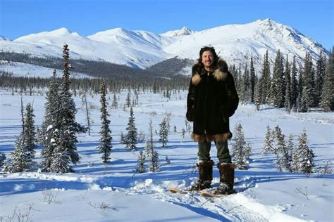 Life Below Zero Glenn Villeneuve : Wife Trisha Kazan, Age, Wolves and ...