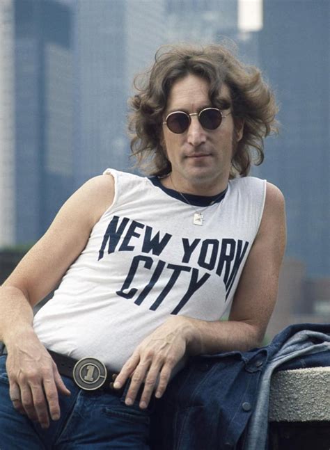 The iconic John Lennon photoshoot by Bob Gruen - one of my most ...