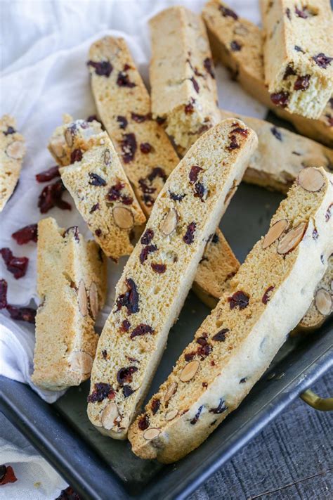 Cranberry Almond Biscotti Recipe - Momsdish