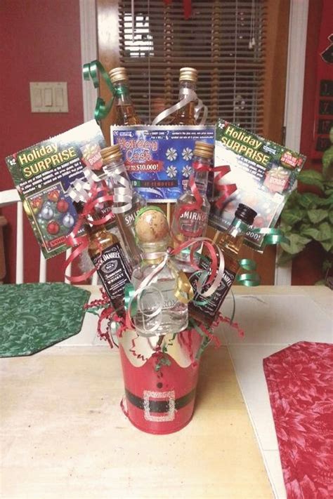 40 Christmas Gift Baskets IdeasChristmas gifting becomes a tough ...