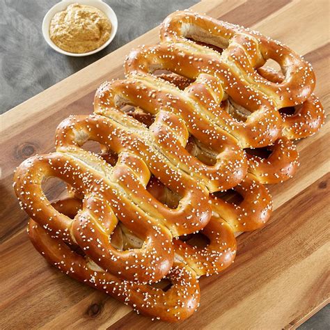 Philly Soft Pretzel Factory Plans Domination of NYC’s Weak Pretzel Scene - Eater NY