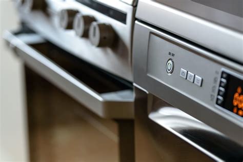 How To Preheat Oven And For How Long - Utensils List