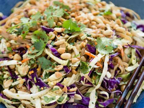 Asian Rice Noodle Salad: A Tasty Recipe for Vibrant Meals