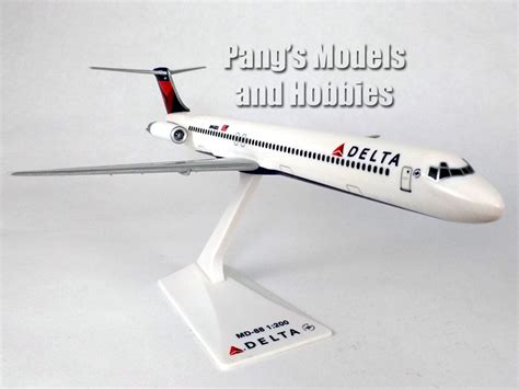 McDonnell Douglass MD-88 (MD-80) Delta Airlines 1/200 by Flight Miniat ...