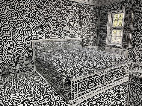 Mr Doodle house: Look inside artist's mind-boggling Tenterden mansion