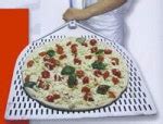 Using Pizza Peels - Pizza Peel Techniques - Forno Bravo