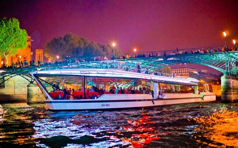 Evening Seine River Dinner Cruise - Only £83.79 - Tickets.co.uk