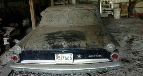 Stuck Sedan: 1962 Dodge Dart | Barn Finds