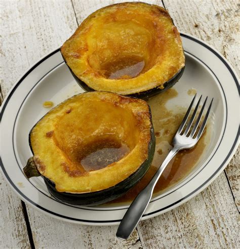 Baked Acorn Squash - Dutch Gold Honey