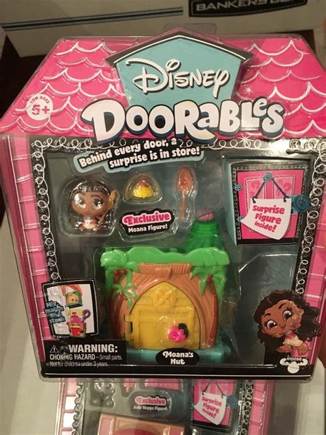 Disney Doorables Moana’s Hut & Zootopia Jumbeauxs Cafe Set Lot Of 2 ...