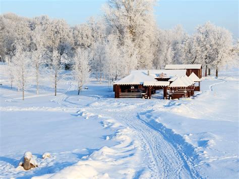 russia seasons winter houses snow nature wallpaper - Nature - FineWallpapers.Eu | Winter nature ...