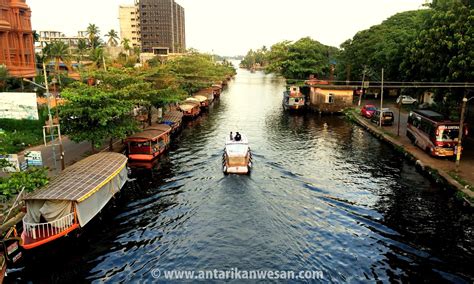 11 Pictures from the Sunset Cruise on the Alleppey Backwaters