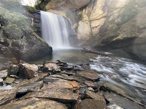 Looking Glass Falls NC (How to See this Wonderful Waterfall)