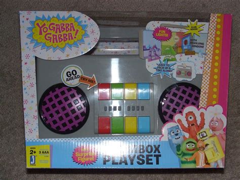 NEW YO GABBA GABBA Boombox Carry Playset with Surprise Figure | #1724885338