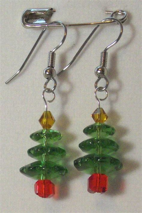 Beaded Christmas Tree Earrings | Etsy | Christmas tree earrings ...