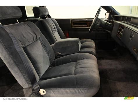 Black Interior 1993 Cadillac DeVille Sedan Photo #49476735 | GTCarLot.com