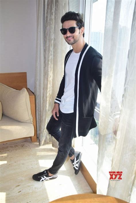 Mumbai: Shakti Arora during a photo shoot - Social News XYZ