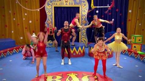 Watch Baby Antonio's Circus S01:E37 - Trapeze Tricks Free TV | Tubi