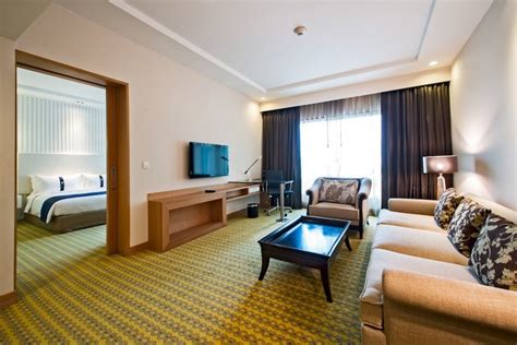 Holiday Inn Amritsar Ranjit Avenue,Amritsar:Photos,Reviews,Deals