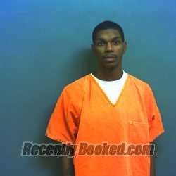 Recent Booking / Mugshot for QUINTEL LAMAR PHYNON in Lee County, Texas