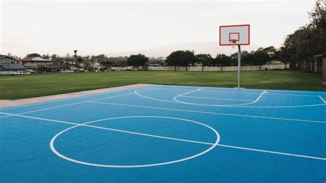 Incredible Pictures of Basketball Courts - "Urban Courts" by Michael Yuan - The Photo Argus