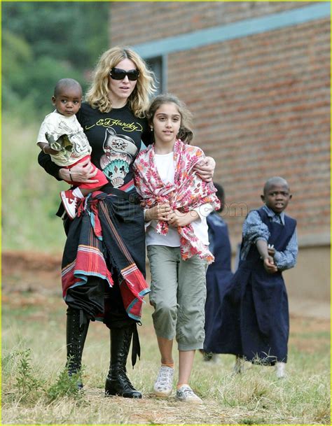 Madonna's Family Portrait: Photo 114471 | Celebrity Babies, David Banda ...