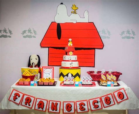 Snoopy Birthday Party Ideas | Photo 1 of 25 | Snoopy birthday party, Snoopy birthday, Snoopy party