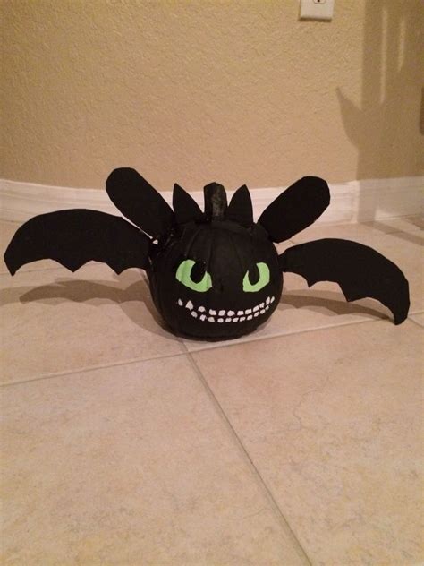 Toothless Pumpkin - How to Train Your Dragon!! | Halloween pumpkins ...