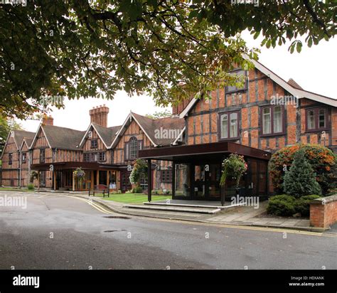 Alveston manor hotel hi-res stock photography and images - Alamy