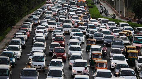 Delhi to Limit Use of Cars in an Effort to Control Pollution - The New York Times