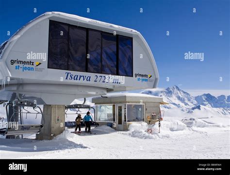 Skiing in the Swiss Alps Stock Photo - Alamy