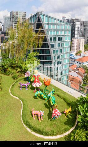 Rooftop Garden, Orchard Central, shopping mall in Singapore Stock Photo ...