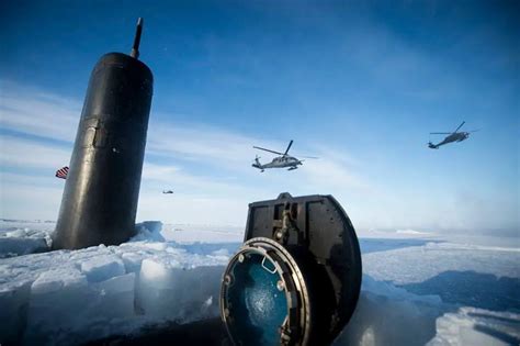 Watch these new photos of a U.S. submarine emerging on the surface of the Arctic Ocean - The ...