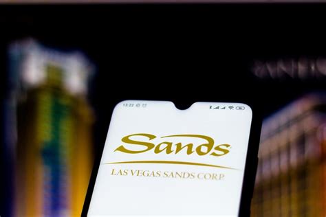 Investors Betting On Triple-Digit Sales Growth At Las Vegas Sands