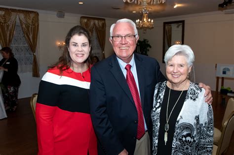 Mindful Care fundraiser honors former County Mayor Ernest Burgess