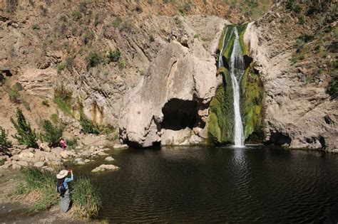 Paradise Falls (Wildwood Park / Thousand Oaks, California, USA)