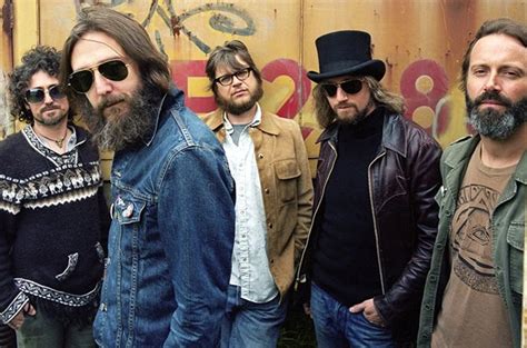 10 Best The Black Crowes Songs of All Time - Singersroom.com