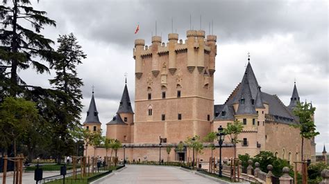 Wallpaper : Castilla y Le n, Alcazar de Segovia, castle, Spain ...