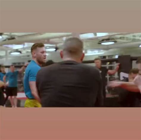 Conor Mcgregor training with his TUF Team. : r/ufc