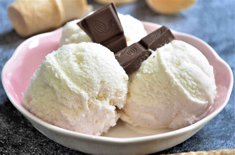 Best Vanilla Ice Cream Recipe Without Eggs | Deporecipe.co