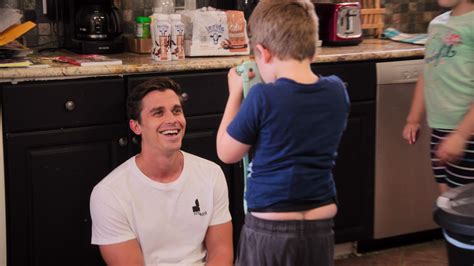 20 Times ‘Queer Eye’ Star Antoni Made Us Sweat (Outside the Kitchen ...