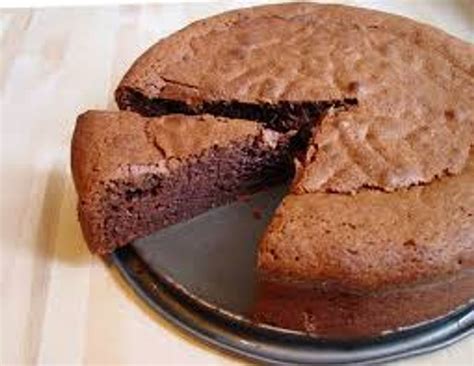 Gâteau au chocolat facile - ElleAdore