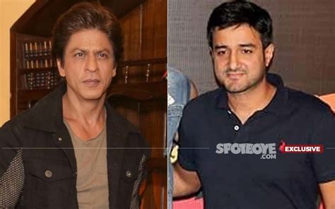 Shah Rukh Khan Is Doing Siddharth Anand’s Pathan, Filmmaker Puts WAR 2 On Hold- EXCLUSIVE