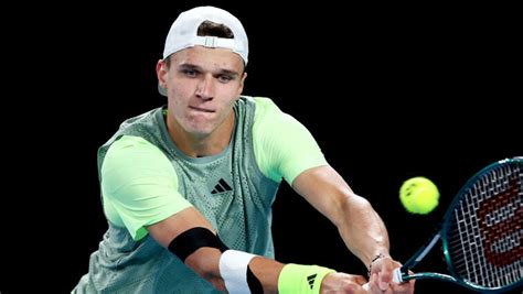 ATP Dubai: Jakub Mensik with the next Instant Classic · tennisnet.com