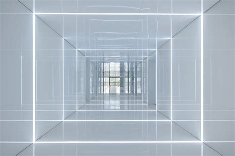 Glass office SOHO China / AIM Architecture | ArchDaily