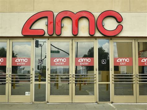 AMC Announces Lake In The Hills 12 Theater To Reopen August 20