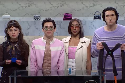 Olivia Rodrigo helps Adam Driver sell tiny bags on 'SNL'