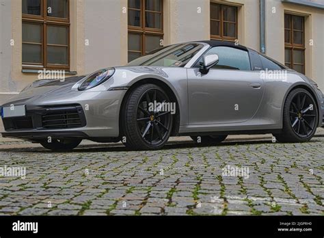 porsche 911 carrera silver Stock Photo - Alamy